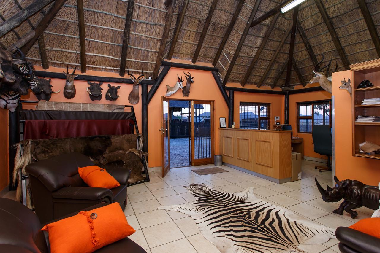 Resort A-1 Njalo-njalosafari's *